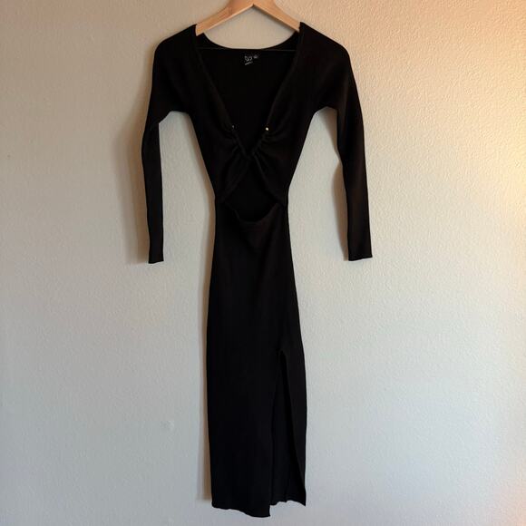 Windsor Bodycon Ribbed Midi Dress w/ Cut Out and Gold Embellishment, Small - Picture 2 of 4